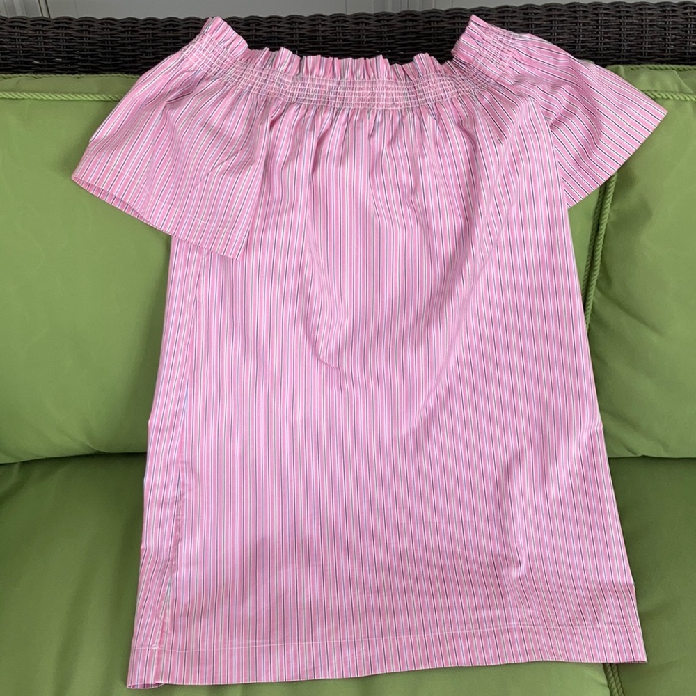 Cute summer vineyard vine dress